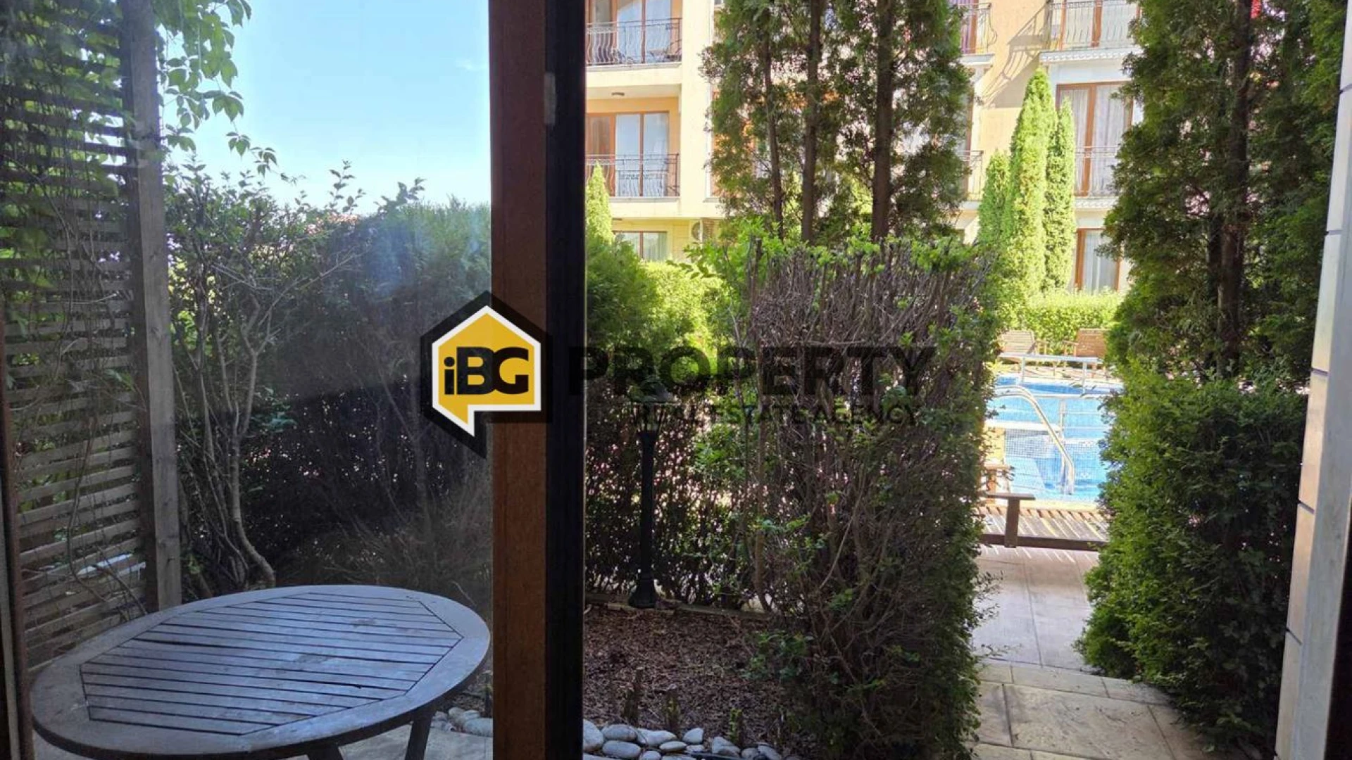 One-bedroom Apartment with Veranda in Byala