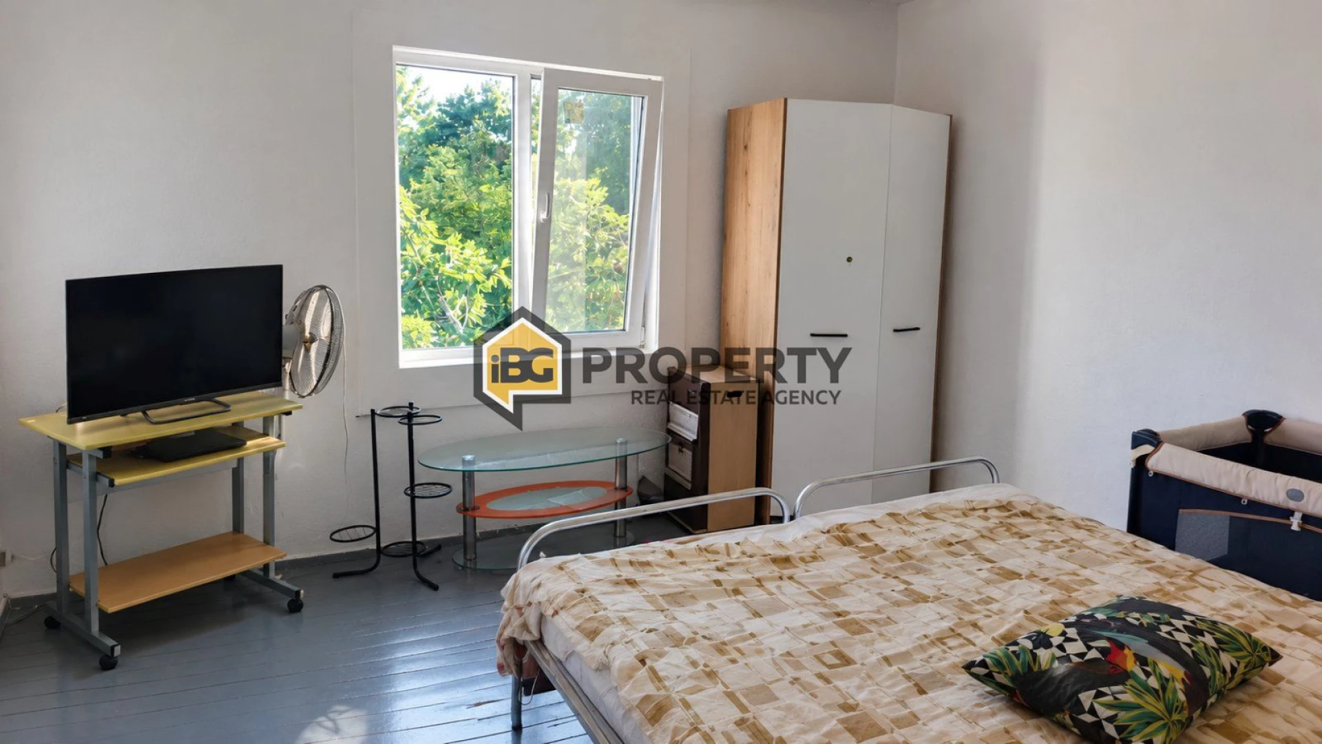 Solid House Near the Center of Byala – Fertile Garden!